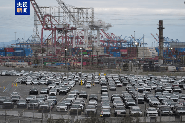 Canada to Impose 25% Tariffs on US Autos to Counter Trump's Levies