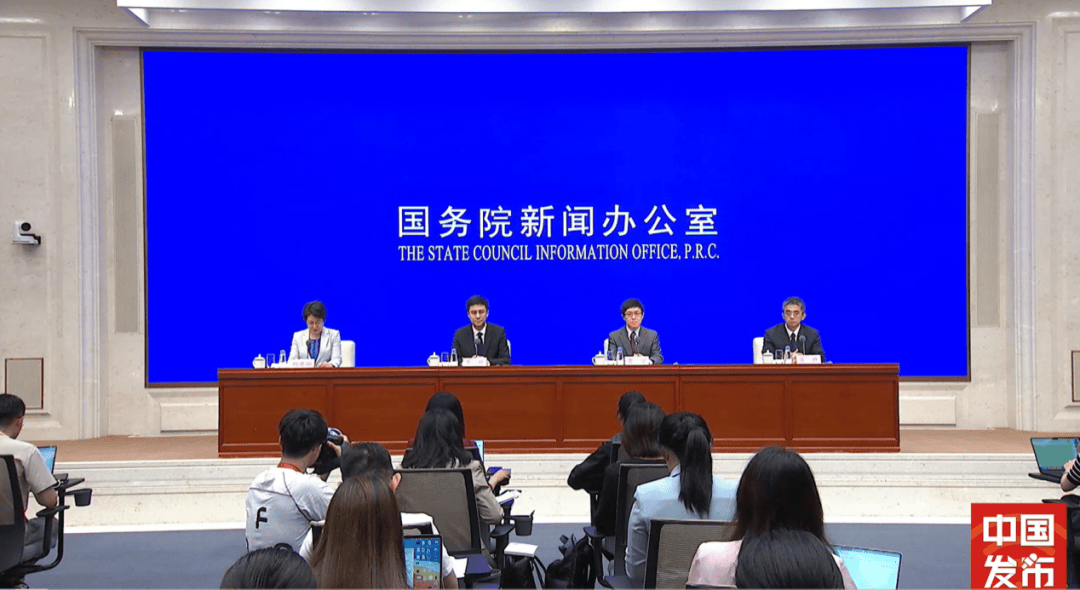 人民币，A股，大利好！