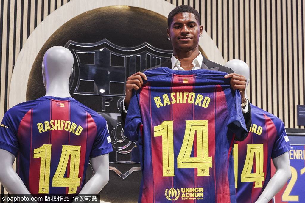 降薪15%!巴萨官宣拉什福德租借加盟 附带3000万欧买断条款