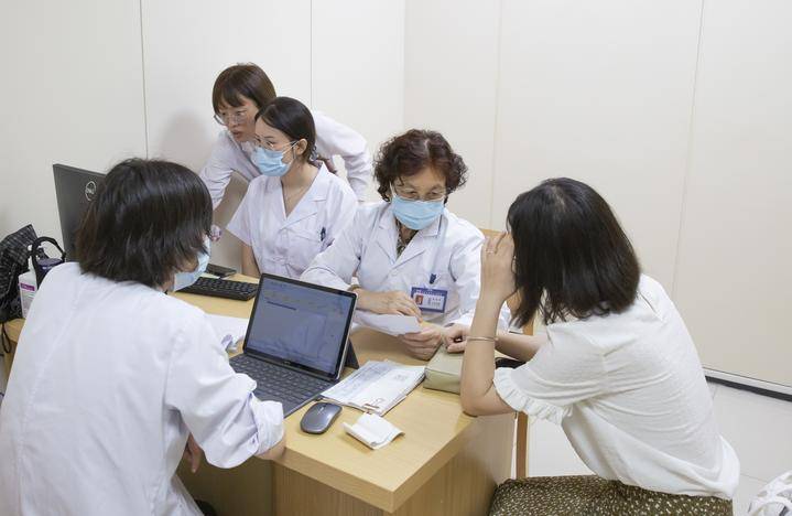 镜观·回响丨坚持以人为本 推进共同富裕