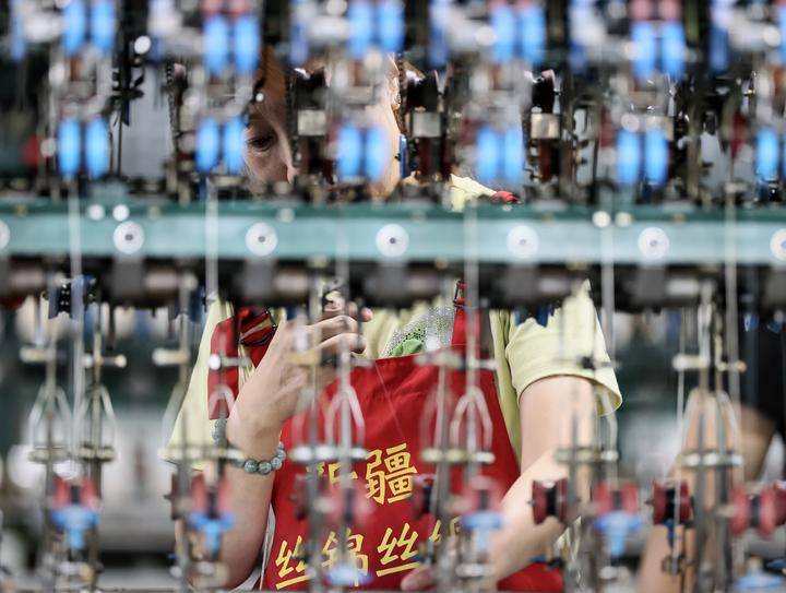 镜观·回响丨坚持以人为本 推进共同富裕