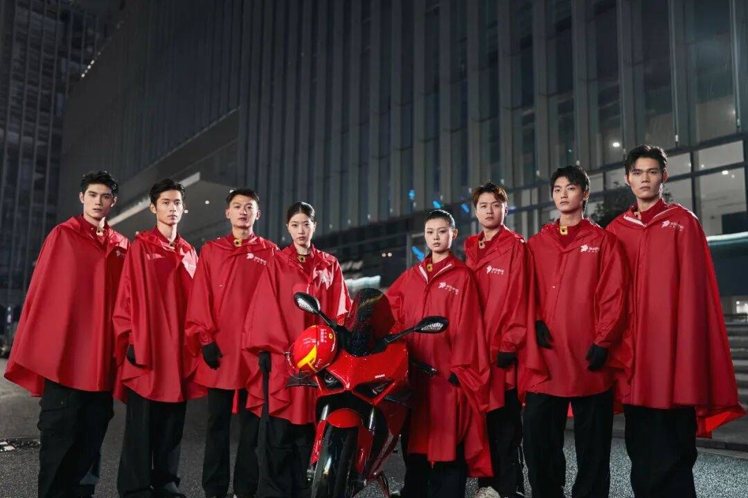 “饿了么”平台:将逐步取消超时扣款处罚;此前京东、美团均表示推出相关超时免罚措施