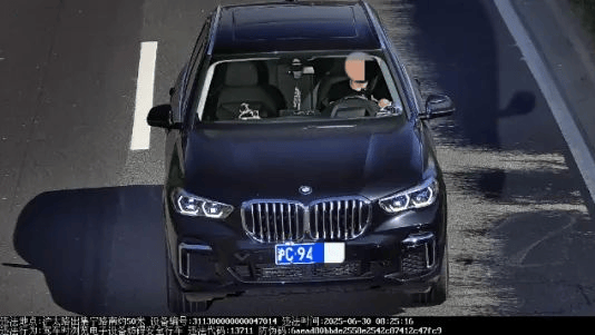 还不听劝？上海警方：沪ADA2***等多车司机，罚！