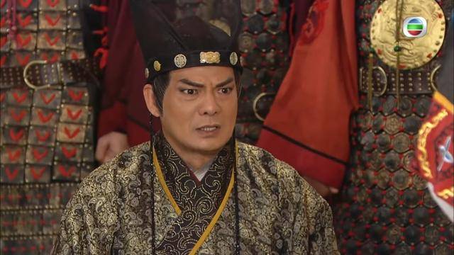 TVB金牌绿叶内地买600平别墅，曾欠债百万，直播吃“牛屎”火锅