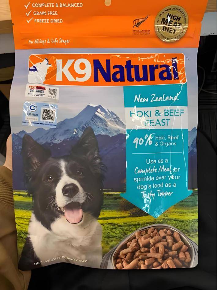 铲屎官必看！狗狗毛发褪色别瞎买粮，这几款能养出亮毛