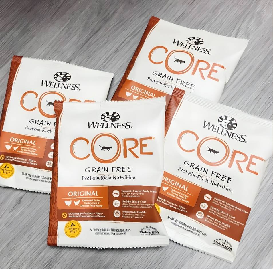 加菲猫铲屎官别乱买！猫粮排行榜 + 性价比排名，闭眼入不踩坑